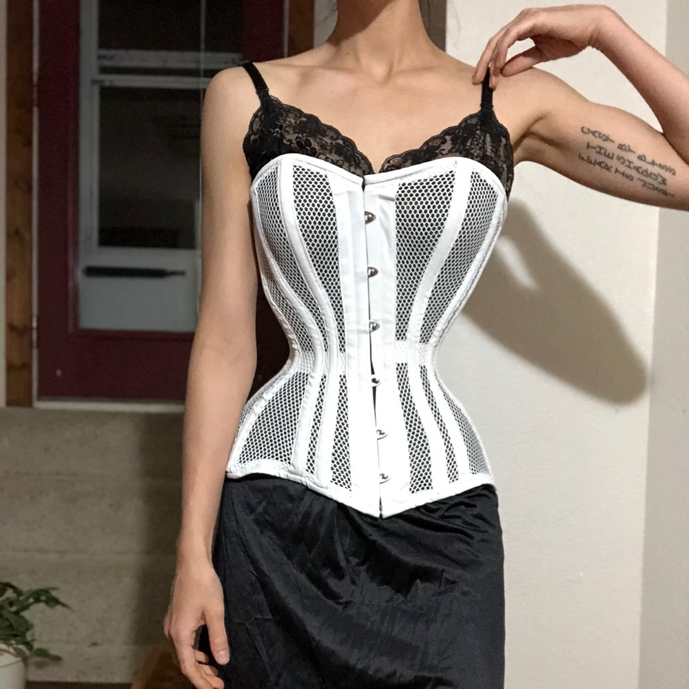 Functional 18” corset - XS for waist size 23-25”